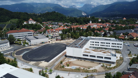 10-Izgradnja novih zunanjih športnih površin (3)